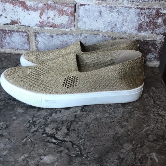 Steve Madden Frankel Casual Slip On Sneaker Shoes - Picture 2 of 7